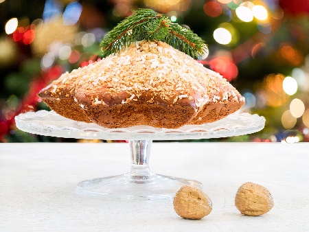 Надалин – италиански сладкиш с бадеми и кедрови ядки - снимка на рецептата